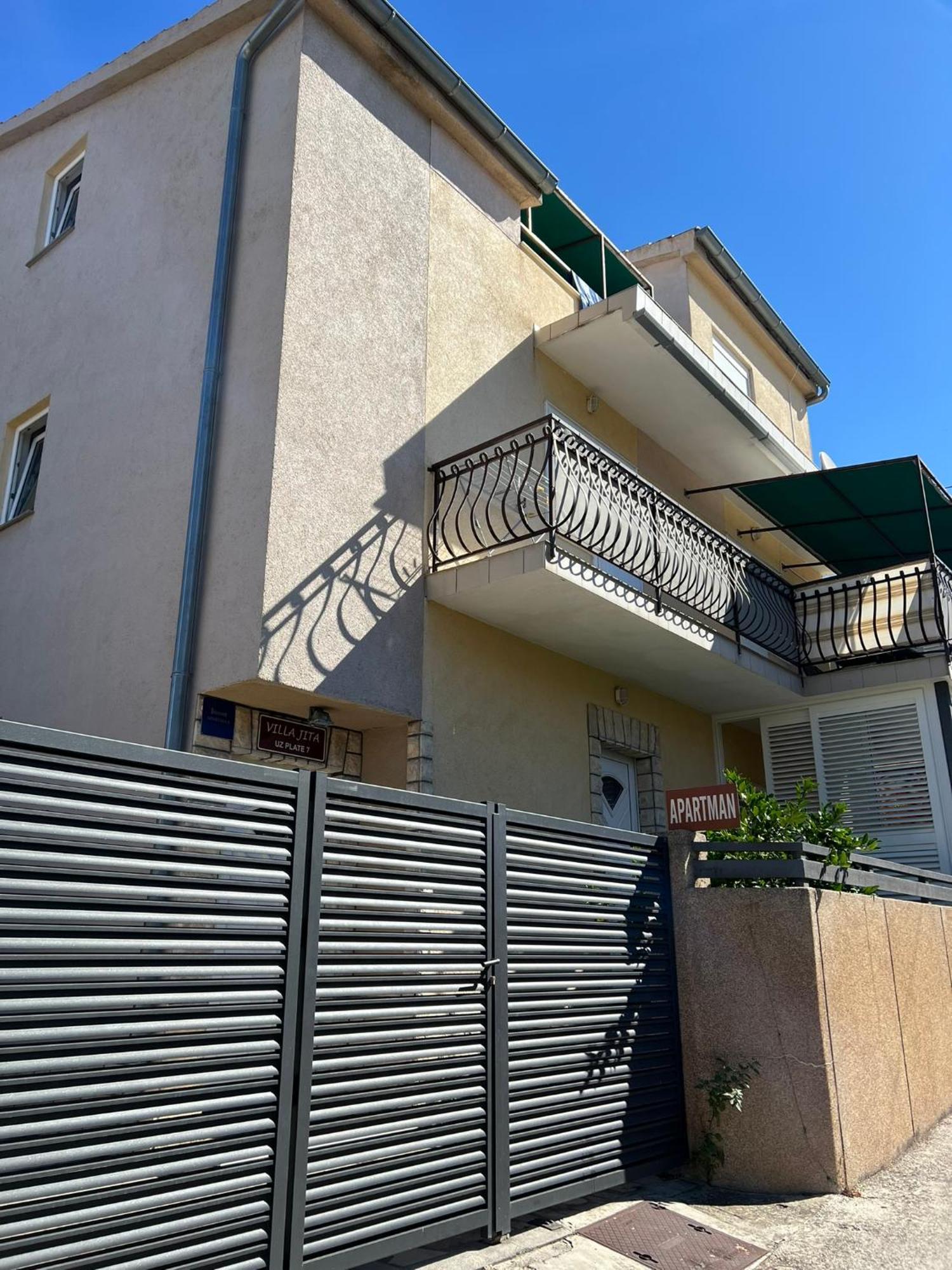 Apartments Jita Primosten Exterior photo